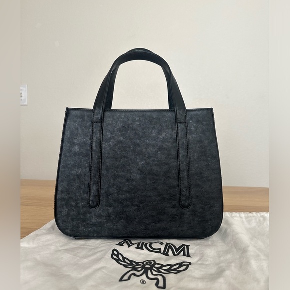 MCM Germany Handbag Bag with dustbag - Picture 3 of 11